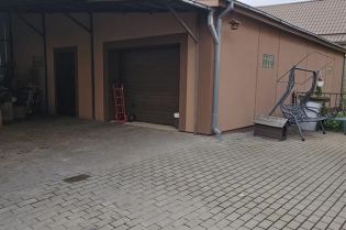 Automobilio,motociklo saugojimas kieme arba garaže