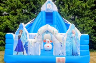 Batutų nuoma Šiauliuose pripučiamas batutas "FROZEN"